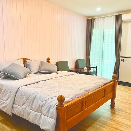 Number9 Bangkoknoi Bkk Hotel ภายนอก รูปภาพ